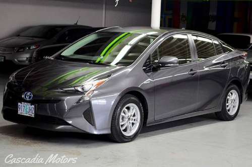 2016 Toyota Prius 2 Eco Hatchback - 1 Owner for sale in Milwaukie, OR