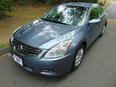 2010 Nissan Altima - cars & trucks - by dealer - vehicle automotive... for sale in Waterbury, CT