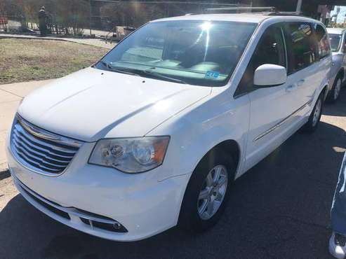 Chrysler town & country touring 2012 for sale in Brooklyn, NY
