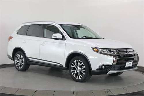 2017 Mitsubishi Outlander SEL 4x4 4WD SUV - cars & trucks - by... for sale in Beaverton, OR
