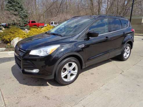 INVENTORY REDUCTION SALE -2015 FORD ESCAPE 4X4 LEATHER for sale in Flushing, MI