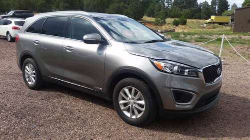 2016 KIA SORENTO ~ NICE SUV ~ THIRD ROW SEATS ~ GREAT FOR LARGE FAMILY for sale in Show Low, AZ