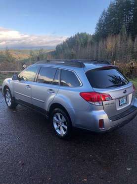2013 Subaru Outback Limited 2.5i loaded - cars & trucks - by owner -... for sale in Eagle Creek, OR