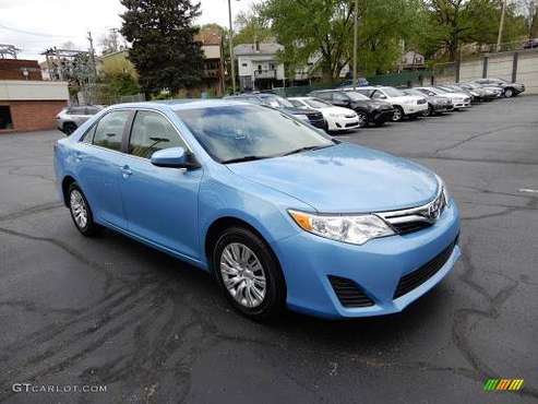 2013 TOYOTA CAMRY - cars & trucks - by owner - vehicle automotive sale for sale in Frederick, District Of Columbia