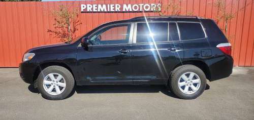 nice clean 2010 Toyota Highlander - - by dealer for sale in Milton Freewater, WA