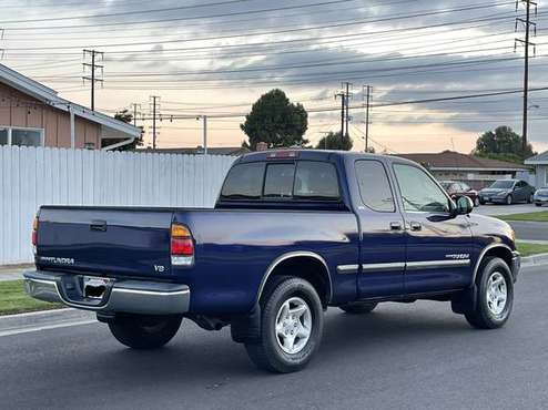 2000 Toyota tundra clean title 165K original miles no accidents for sale in Fullerton, CA