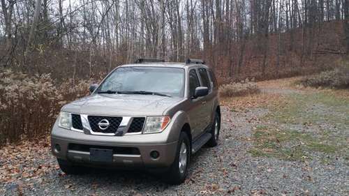 2005 NISSAN PATHFINDER - cars & trucks - by owner - vehicle... for sale in Ithaca, NY