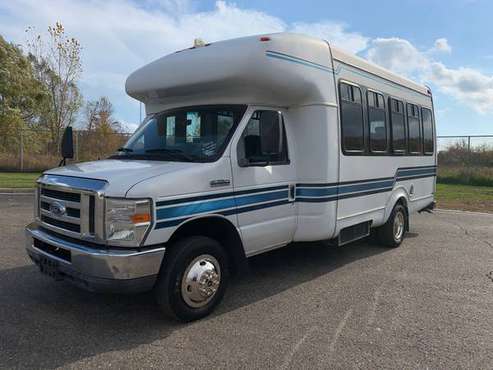 Ford E-450 Church Shuttle Bus, 14 or 10 + 3 Wheelchairs, NO CDL, Gas... for sale in South Lyon, MI