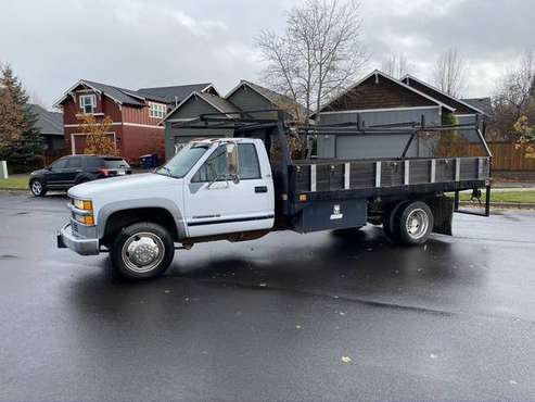 1 Owner Diesel Chevy C3500HD 14' staked flatbed w/ dump - cars &... for sale in Bend, OR