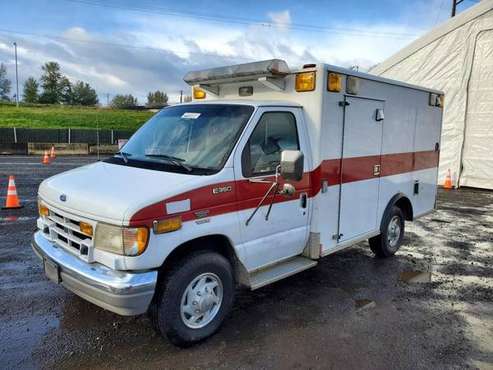 1994 Ford E350 Ambulance for sale in Portland, OR