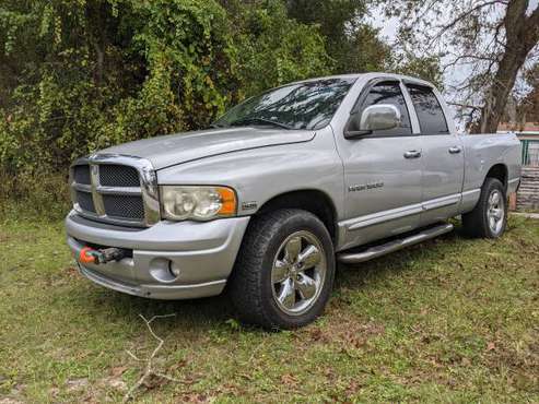 4x4 2005 Dodge Ram 1500 - cars & trucks - by owner - vehicle... for sale in Silver Springs, FL
