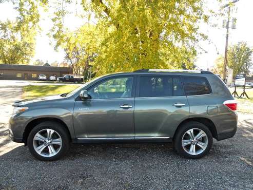 2012 Toyota Highlander Limited v6 AWD for sale in Maple Plain, MN