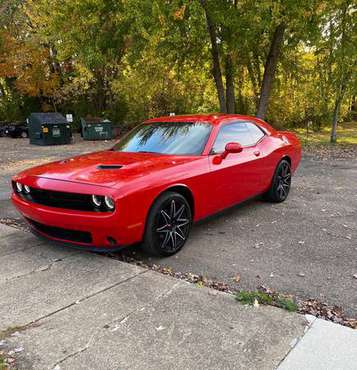 2015 Dodge Challenger SXT Plus - cars & trucks - by owner - vehicle... for sale in Niles, OH
