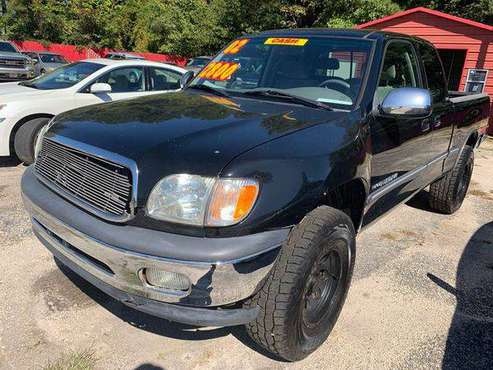 2002 Toyota Tundra SR5 V8 4dr Access Cab 4WD SB VETERAN OWNED... for sale in Fayetteville, NC