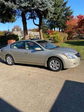 2010 Nissan Altima 2.5 SL - cars & trucks - by owner - vehicle... for sale in Albany, OR