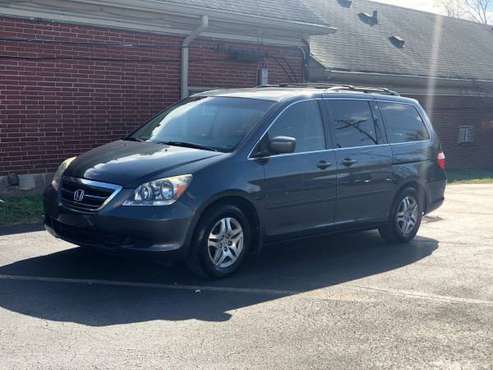 2006 HONDA ODYSSEY - LEATHER SEATS - SUPER CLEAN! - cars & trucks -... for sale in Nashville, KY