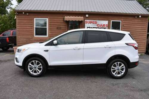 Ford Escape SE SUV 4x2 Used Automatic We Finance 45 A Week Payment for sale in Columbia, SC