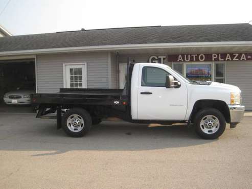 2014 CHEVY SILVERADO HD2500 REG CAB FLAT BED 4 X 4 - cars & trucks -... for sale in Pearl City, IL