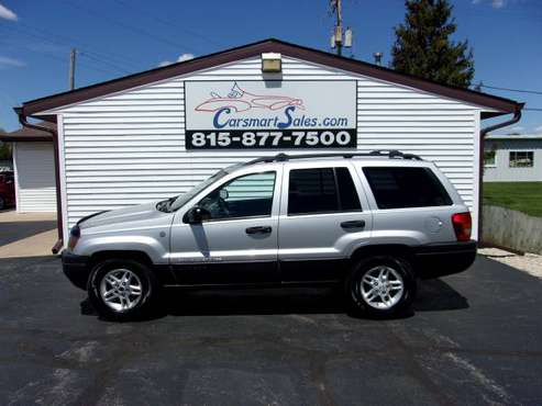 2004 Jeep Grand Cherokee 4DR 4X4 LAREDO - good miles - CLEAN - wow for sale in Loves Park, IL