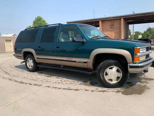 98 Chevy Suburban - cars & trucks - by owner - vehicle automotive sale for sale in Big Timber, MT