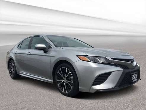 2018 Toyota Camry SE with for sale in Grandview, WA