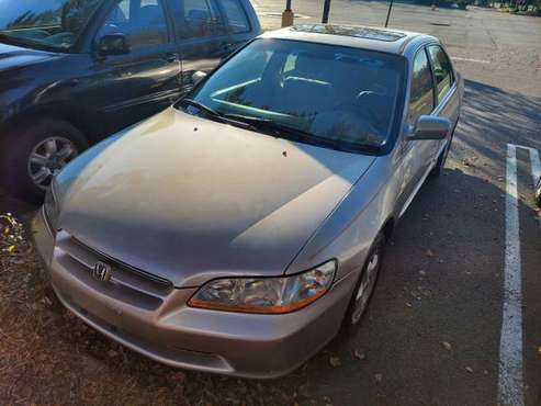 1998 Honda Accord - cars & trucks - by dealer - vehicle automotive... for sale in North Chesterfield, VA