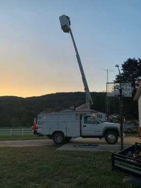 Bucket truck for sale in Knoxville, WV