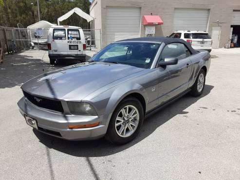 2006 FORD MUSTANG V6 Convertible for sale in Port Salerno, FL