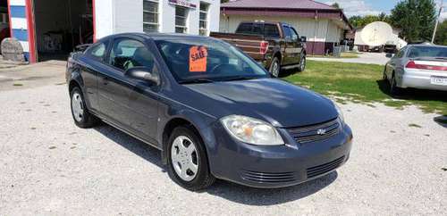 2008 Chevrolet Cobalt LS - 30 + MPG ! for sale in Pana, IL