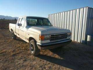 89' Ford F-150 4x4 - cars & trucks - by owner - vehicle automotive... for sale in Hereford, AZ
