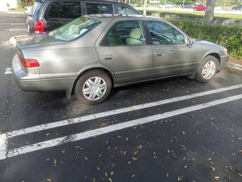 2000 Toyota Camry - cars & trucks - by owner - vehicle automotive sale for sale in Boca Raton, FL