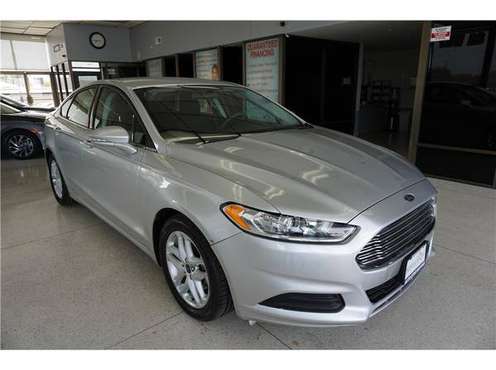 2016 Ford Fusion SE Sedan 4D WE CAN BEAT ANY RATE IN TOWN! - cars &... for sale in Sacramento , CA