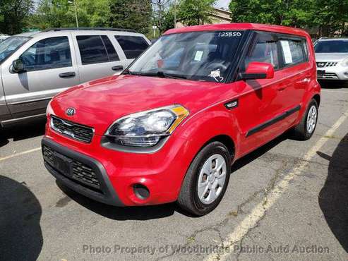 2013 Kia Soul 5dr Wagon Manual Red - - by dealer for sale in Woodbridge, District Of Columbia