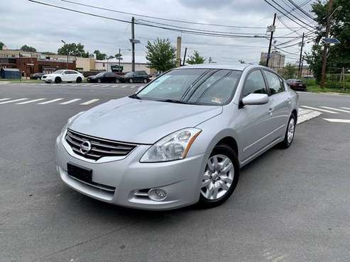 2011 Nissan Altima - Financing Available! - cars & trucks - by... for sale in Elizabeth, NJ