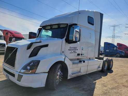 2016 Volvo vnl670 for sale in Plainfield, IL