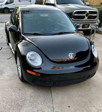 2010 Volkswagen Beetle - cars & trucks - by owner - vehicle... for sale in Charleston, SC