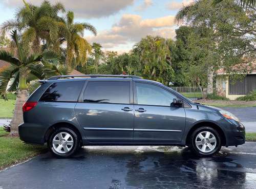 2007 Toyota Sienna LE - cars & trucks - by owner - vehicle... for sale in Palmetto Bay, FL