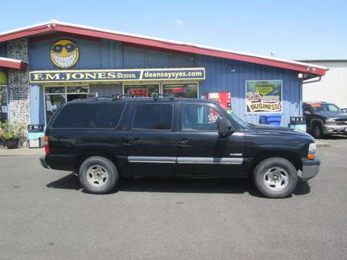FM Jones and Sons 2000 Chevrolet Suburban 3rd Row Seat 4x4 - cars & for sale in Eugene, OR