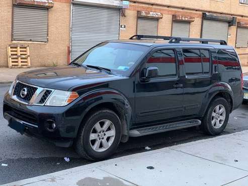 2010 Nissan Pathfinder - cars & trucks - by owner - vehicle... for sale in Astoria, NY