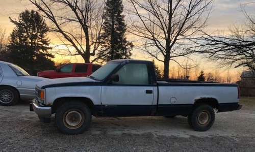 1989 Chevy 2500 - cars & trucks - by owner - vehicle automotive sale for sale in Glenwood City, WI