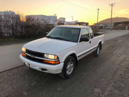 2001 Chevrolet S-10 4X4 - cars & trucks - by owner - vehicle... for sale in Eugene, OR