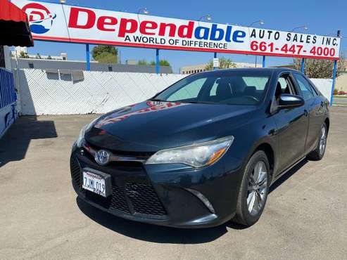 2015 Toyota Camry 4dr Sdn I4 Auto XLE (Natl) - - by for sale in Bakersfield, CA