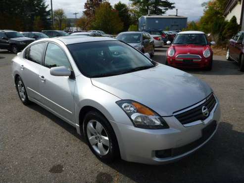 2008 NISSAN ALTIMA-CLEAN, LOADED LEATHER, LOW MILEAGE, RUNS GREAT -... for sale in Milford, ME