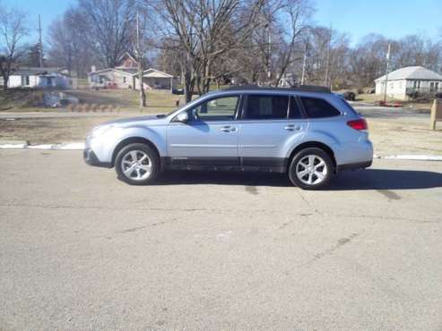 2013 Subaru Outback - - by dealer - vehicle automotive for sale in Chillicothe, IL