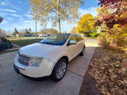 LINCOLN MKX AWD**(98k miles)** - cars & trucks - by owner - vehicle... for sale in Dearborn Heights, MI