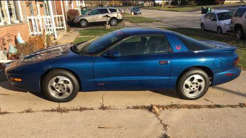 1995 Pontiac Firebird - cars & trucks - by owner - vehicle... for sale in Belvidere, IL