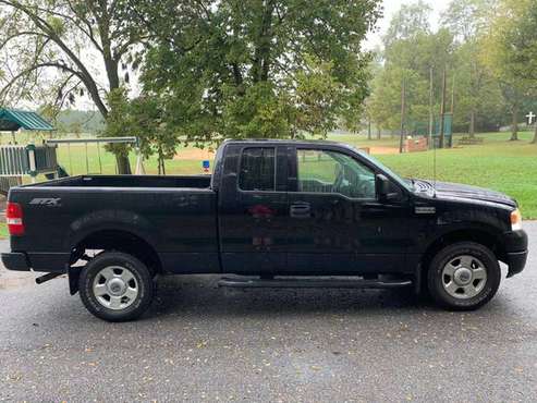 2004 Ford F-150 STX 4WD 4.6 for sale in Middletown, PA