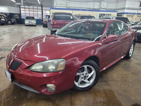 2004 PONTIAC GRAND PRIX - - by dealer - vehicle for sale in MILWAUKEE WI 53209, WI