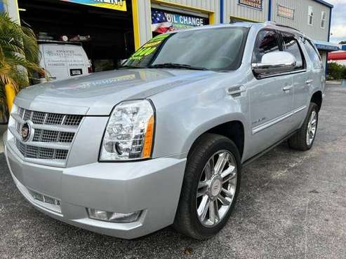 2013 Cadillac Escalade Premium - - by dealer - vehicle for sale in TAMPA, FL