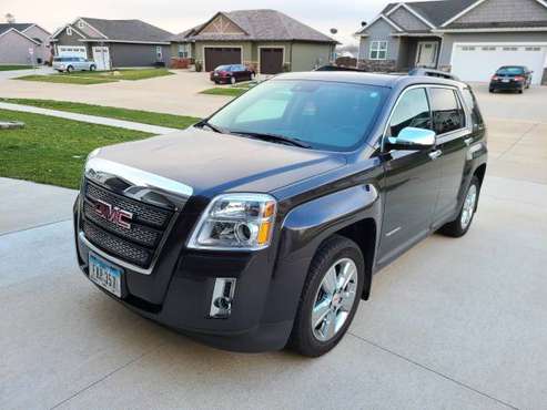 2015 GMC Terrain SLT, 69,391 miles - cars & trucks - by owner -... for sale in Marion, IA